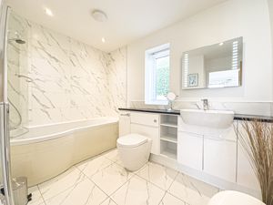 Photo 16- click for photo gallery